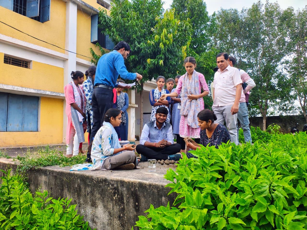 Naveen Govt College Jewartala Balod | Govt College Jewartala Balod | नवीन शासकीय महाविद्यालय जेवरतला,जिला :-  बालोद,  (छ.ग.)-RECENTS EVENTS 