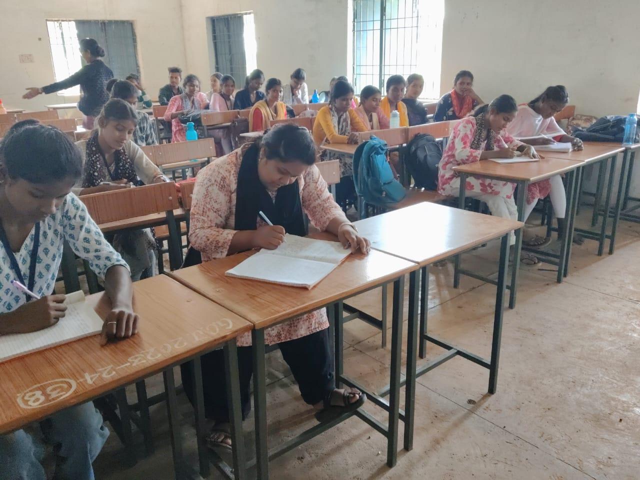 Naveen Govt College Jewartala Balod | Govt College Jewartala Balod | नवीन शासकीय महाविद्यालय जेवरतला,जिला :-  बालोद,  (छ.ग.)-RECENTS EVENTS 